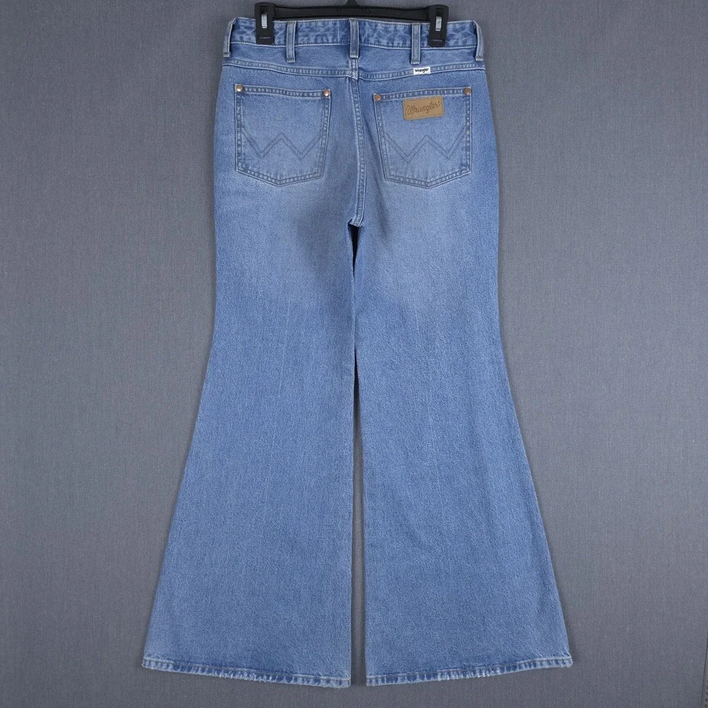Wrangler Wanderer High Rise Flare Jeans Womens 29x30 (Fits 31x30) Wide Leg Denim - Picture 10 of 16